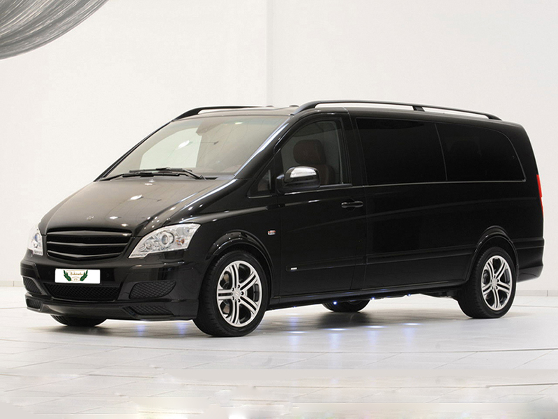 Mercedes Viano de Alquiler con Conductor