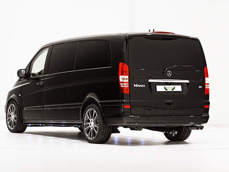 Mercedes Viano de Alquiler con Conductor